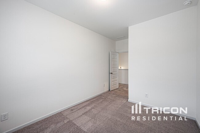 Building Photo - 101 Chapel Meadow Ln SW