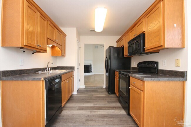 Building Photo - 4715 Frances St