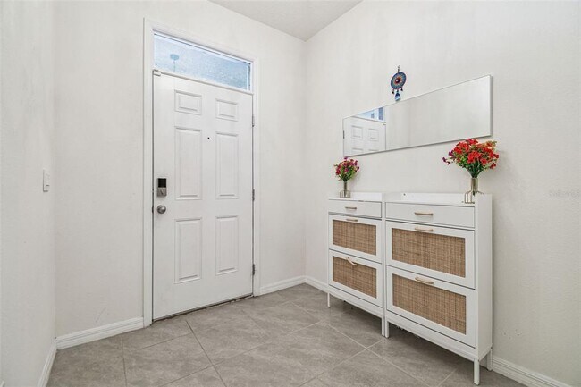 Building Photo - 11070 Crescent Deer Dr