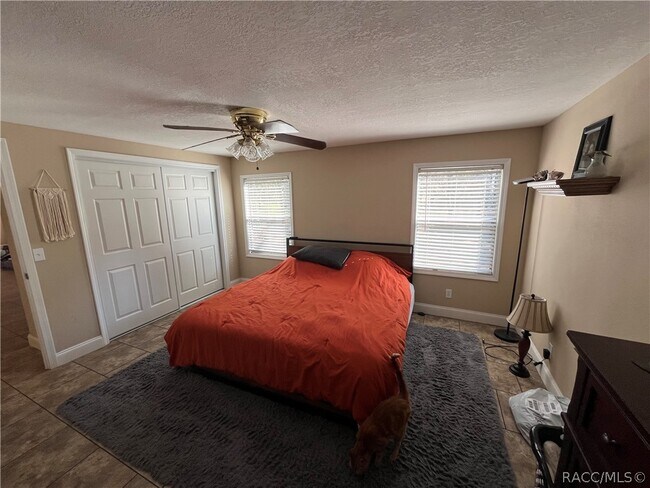 Building Photo - 90 S Allman Terrace