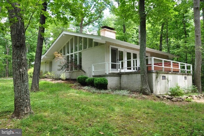 Building Photo - 135 Lizzie Mills Rd