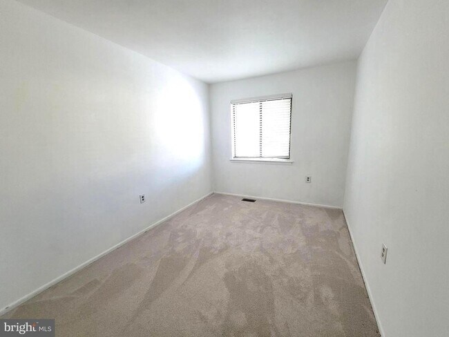 Building Photo - 1005 Timber Creek Rd