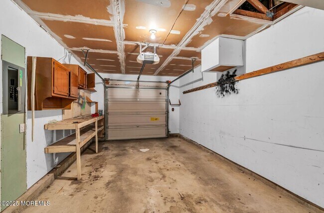 Building Photo - 101 Bristlecone Dr