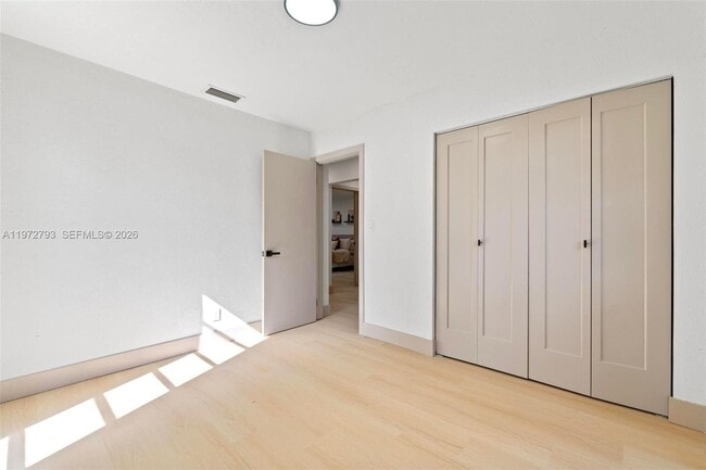 Building Photo - 1905 NW 62nd Terrace