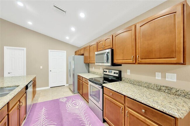 Building Photo - 722 Vineyard Reserve Ct