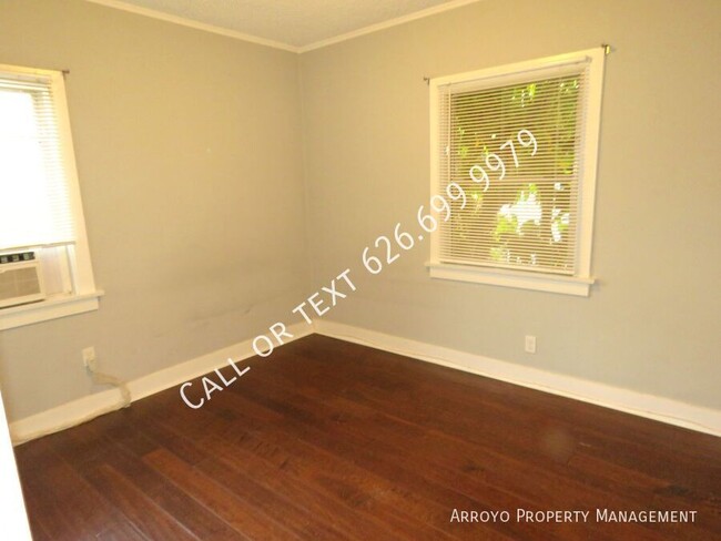 Building Photo - Cute One Bedroom House in Monrovia