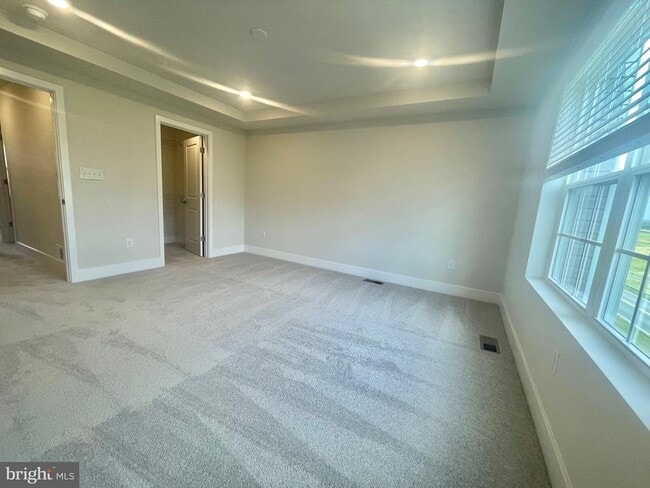 Building Photo - 2264 Marcy Dr