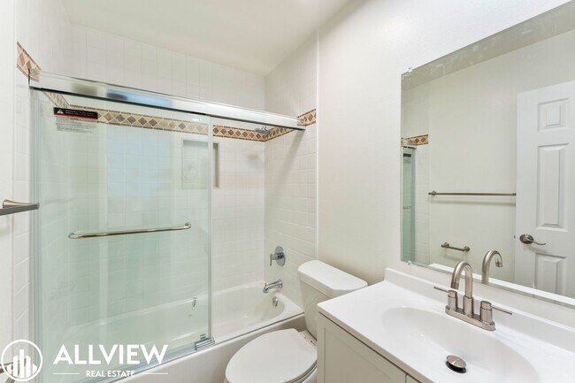 Building Photo - 16651 Tunstall Ln