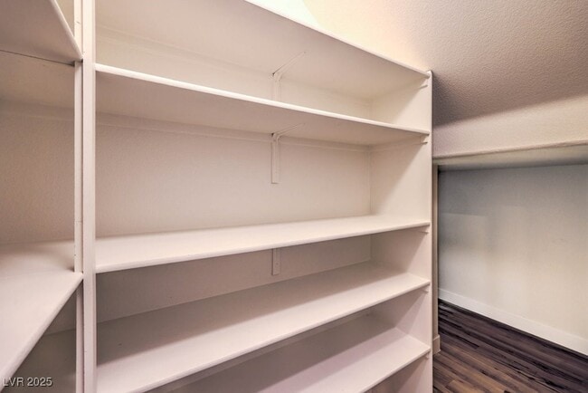 Building Photo - 11489 Belmont Lake Dr