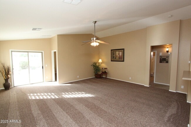 Building Photo - 45059 Paraiso Ln