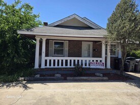 Building Photo - 1102 S Western St