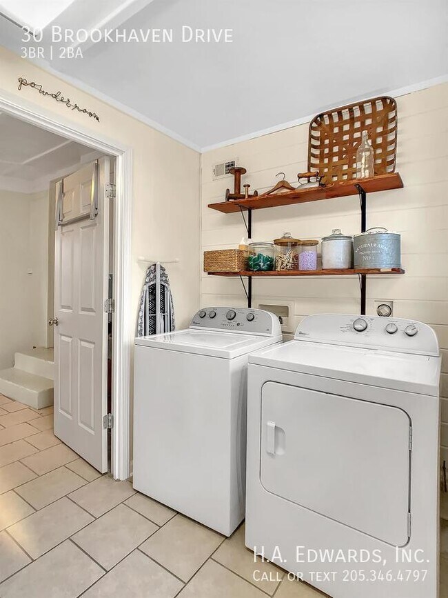 Building Photo - 30 Brookhaven Dr