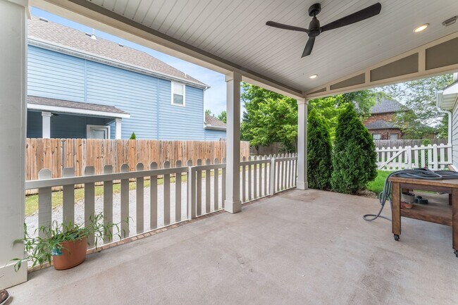 Building Photo - Modern 3-Bedroom Home with Open Layout in ...