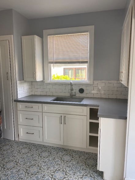 Building Photo - 3801 Rhoda Ave