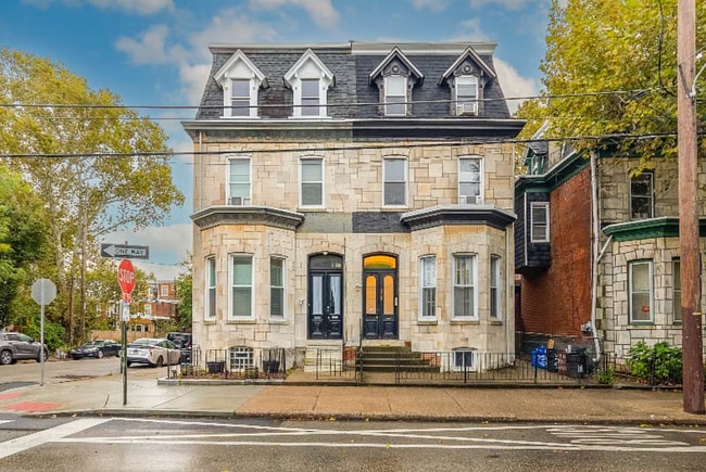 Building Photo - 3702 Spring Garden St