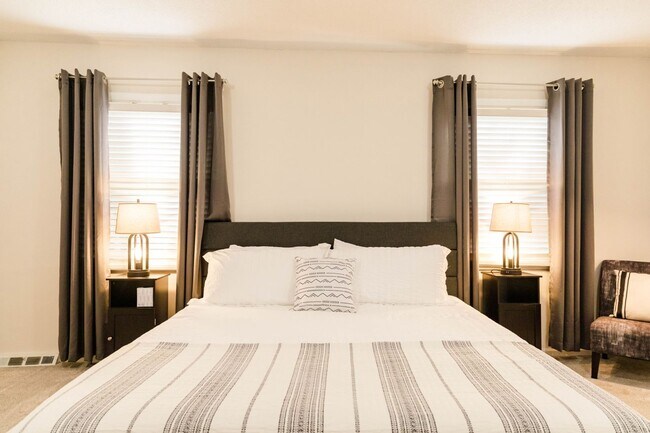 Building Photo - FULLY FURNISHED - Charming 3BR House in Arden