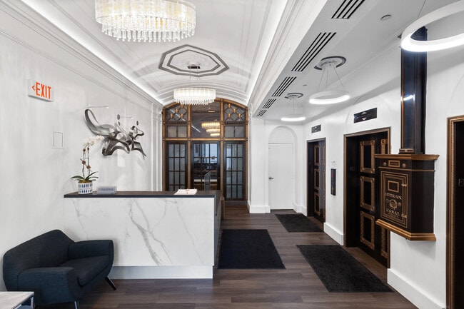 Interior Photo - Walnut Street Apartments