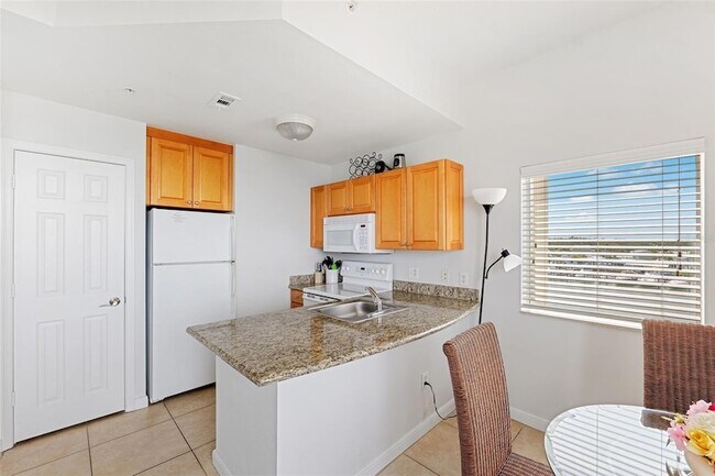 Building Photo - 8800 Bay Pines Blvd