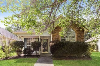 Building Photo - 453 Tocoa Rd