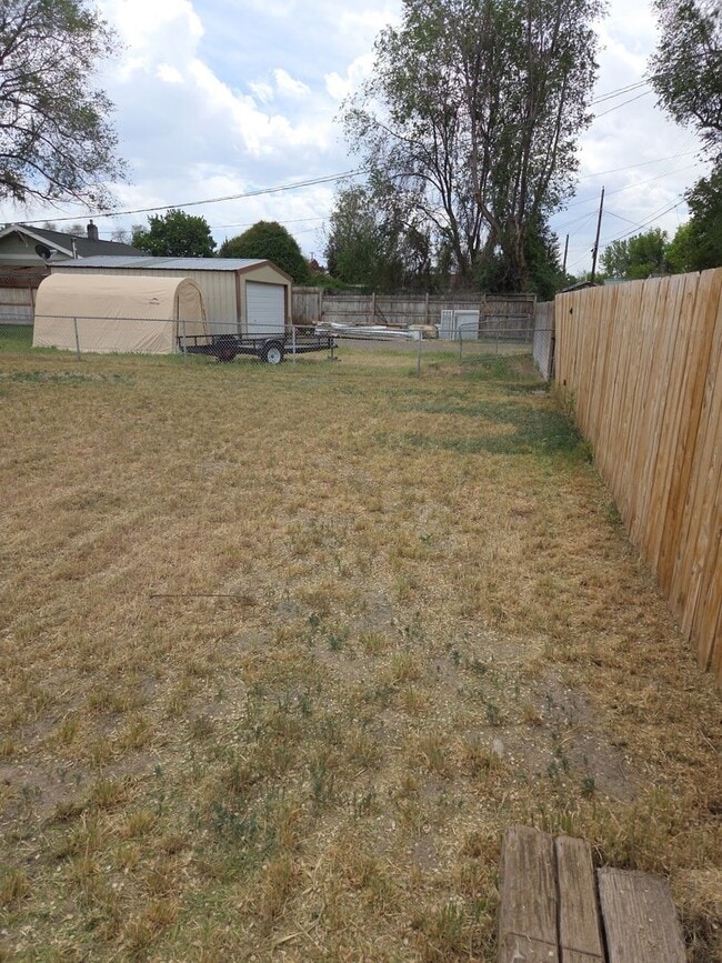 Building Photo - Newly Upgraded 2-Bedroom Home Available Now!