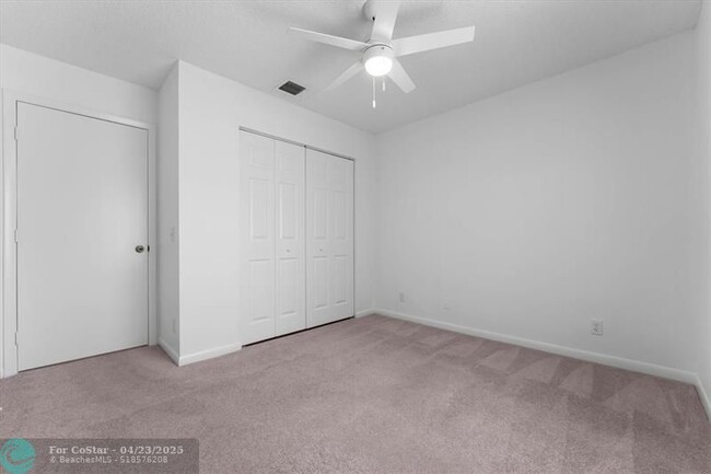 Building Photo - 4565 Purdue Dr