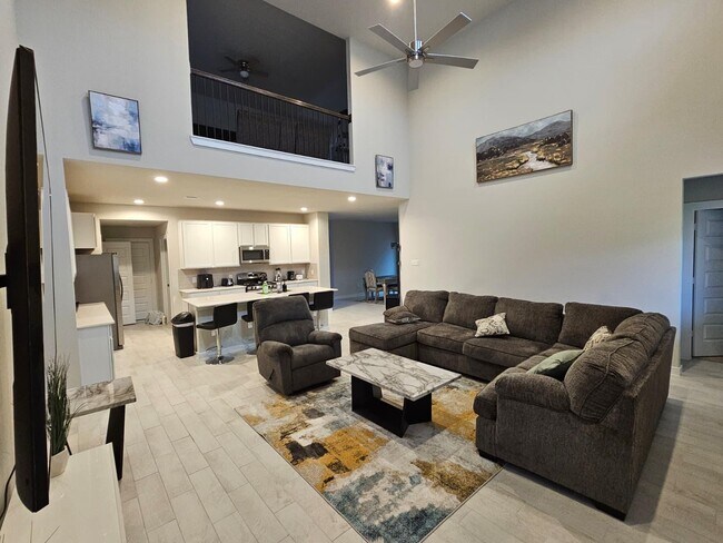 Building Photo - 5639 Silverleaf Oak Ln