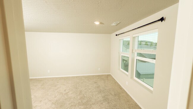 Building Photo - 5513 W Morgantown Ln
