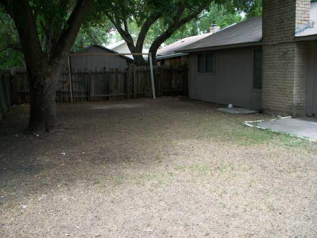 Building Photo - 7100 Meadow Run