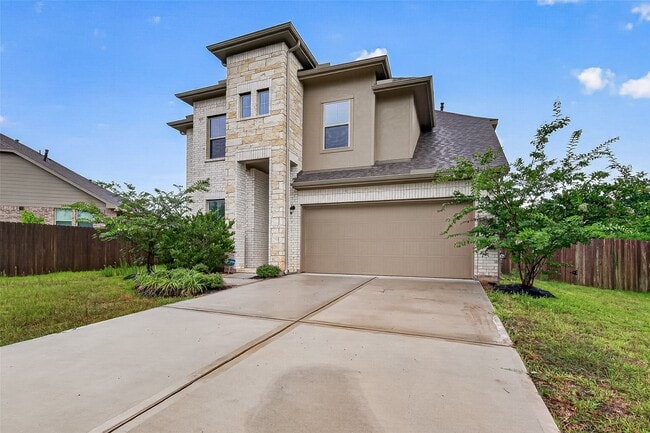 Building Photo - 30359 Limber Pines Dr