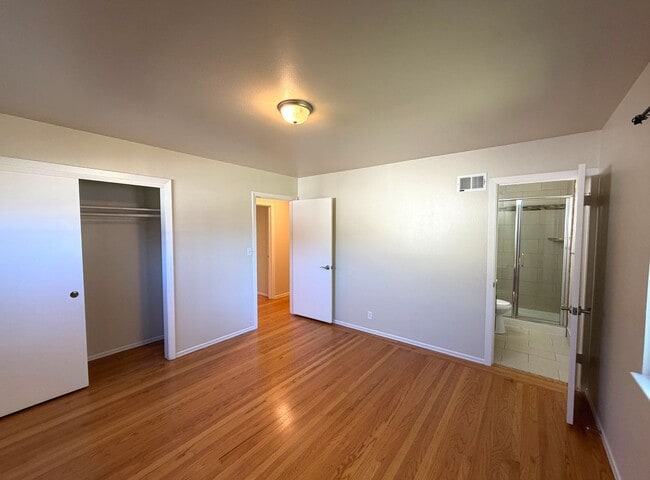 Building Photo - UPDATED LARGE 1500 sq/ft 3BR/2BA Cherry Chase Sunnyvale Home AVAILABLE NOW