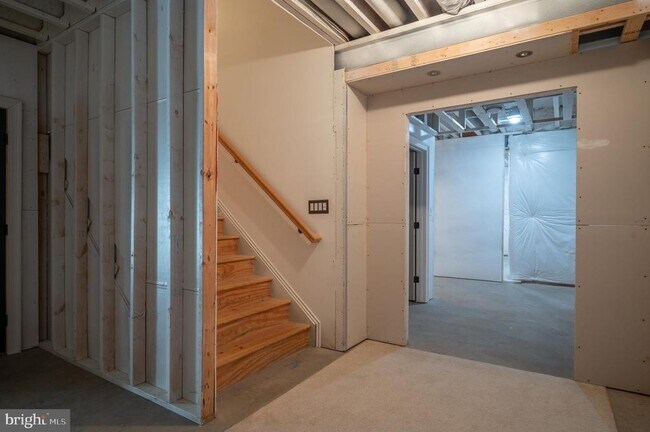 Building Photo - 13071 Haddonfield Ln