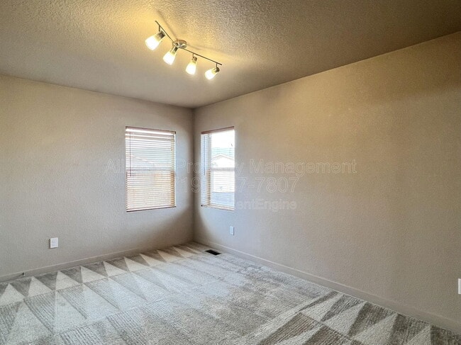 Building Photo - 4747 Lydia Grove