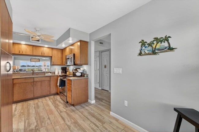 Building Photo - 1343 Perico Point Cir