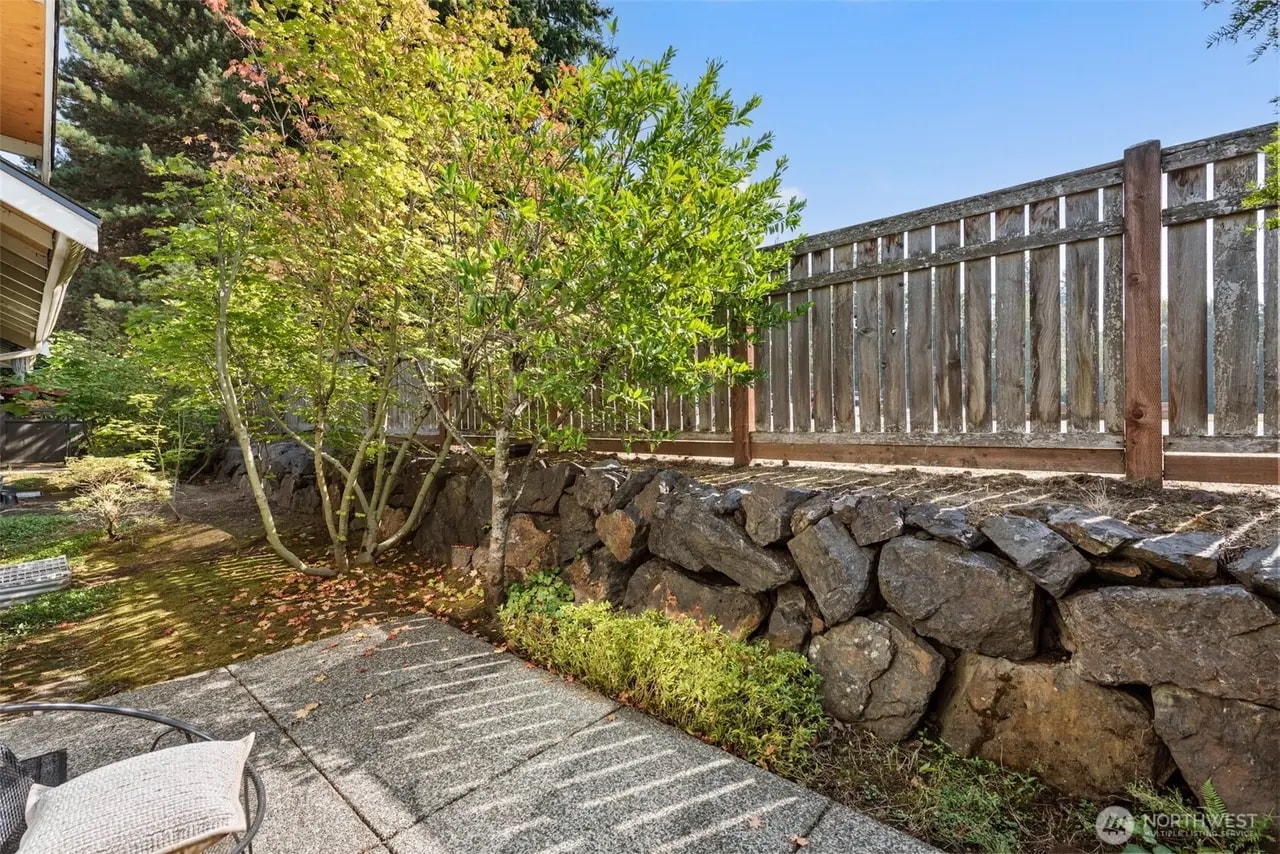 Building Photo - 12223 NE 109th Way