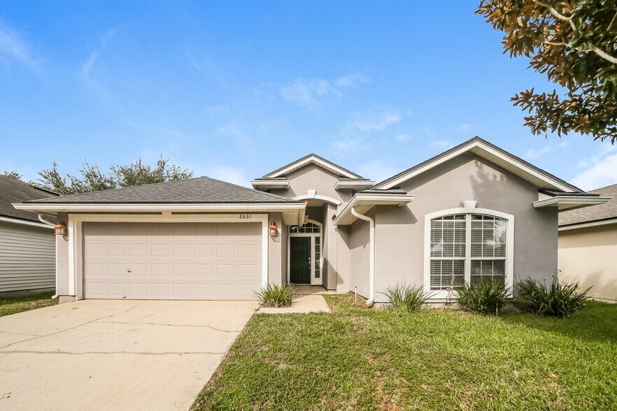 Primary Photo - 2631 Creek Ridge Dr