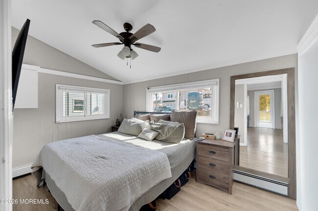 Building Photo - 804 Harbor Rd