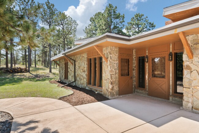 Building Photo - 11130 Burgess Ln
