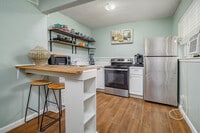 Building Photo - Robinson Manor Apartments