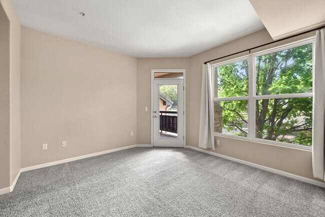Building Photo - Spacious Top-Floor Condo in Las Casas at Broadmoor Bluffs | 2 Bed / 2 Bath + Garage, Very close t...