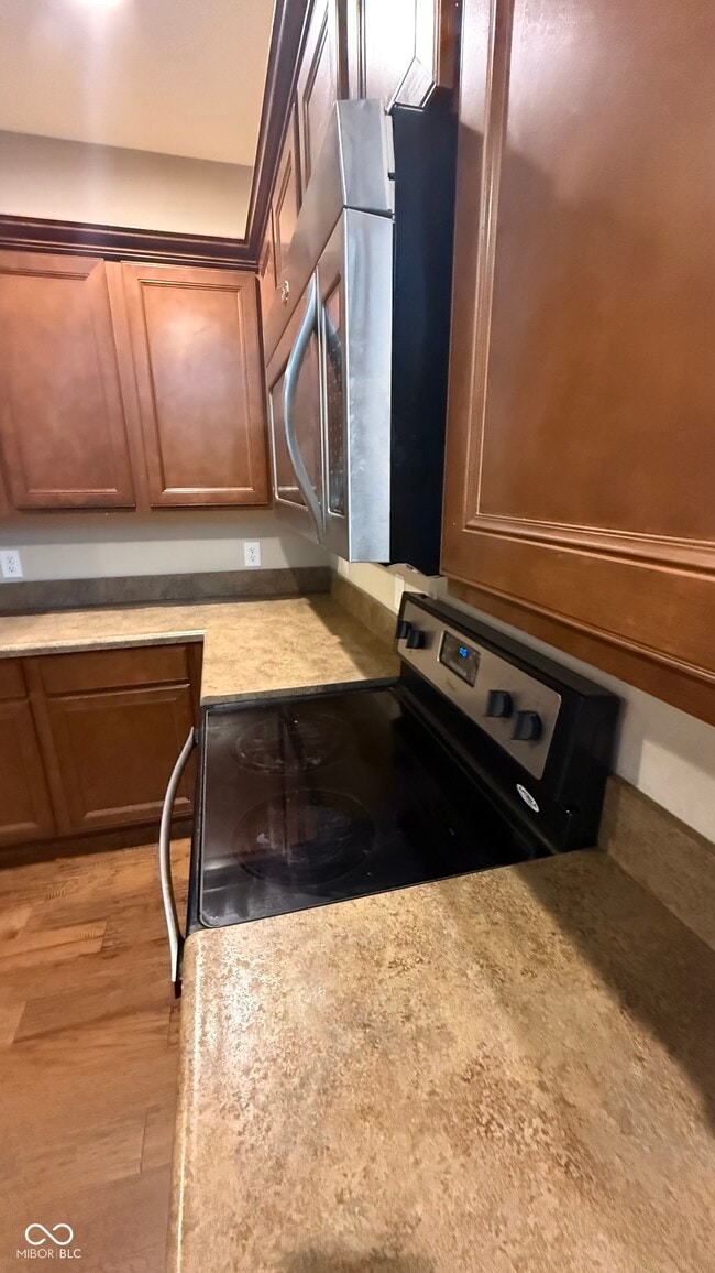 Building Photo - 5784 Pebblebrooke Rd