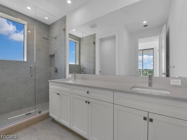Building Photo - 4810 Pelican Colony Blvd