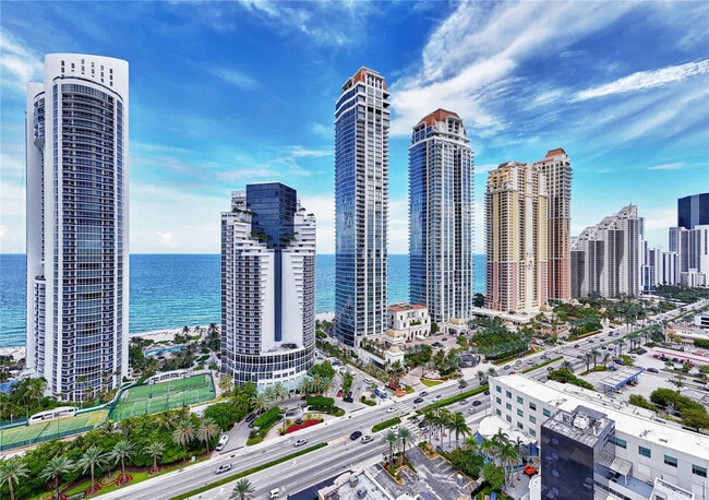 Building Photo - 18001 Collins Ave