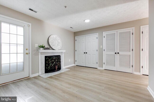 Building Photo - 1734 Sea Pine Cir