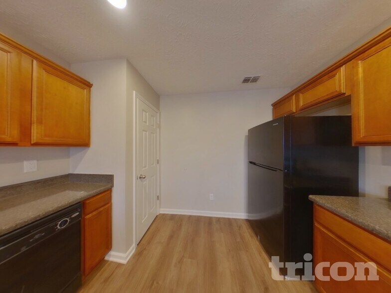 Building Photo - 4049 Sequoia Trail