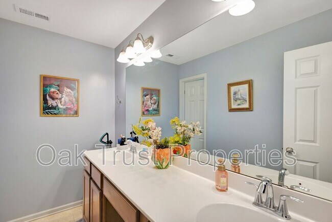 Building Photo - 113 Swiftwater Way