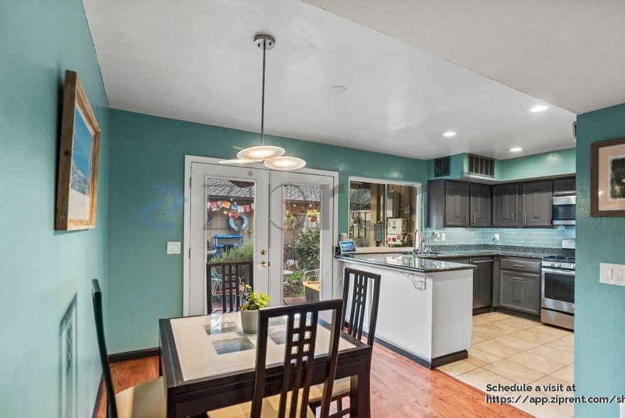 Building Photo - 6090 Calle De Amor