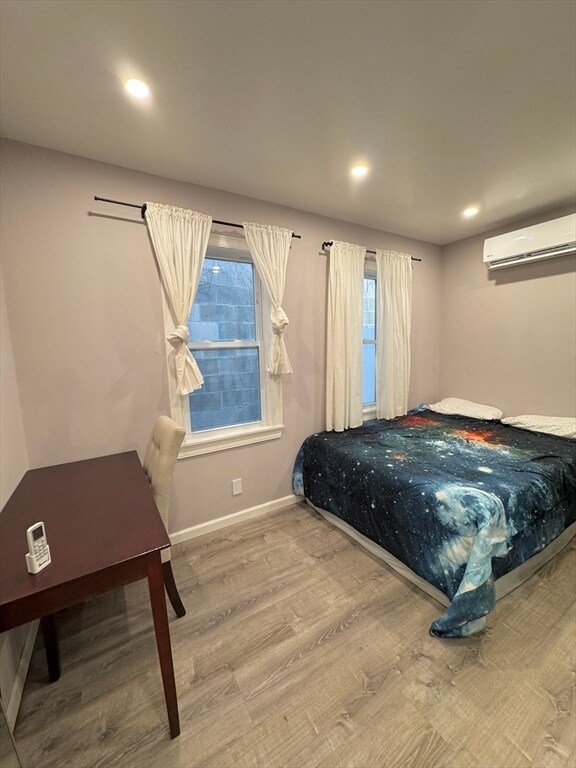 Building Photo - 29 Abbott St