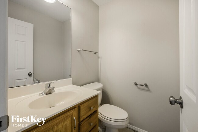 Building Photo - 16882 Paradise Peak Cir