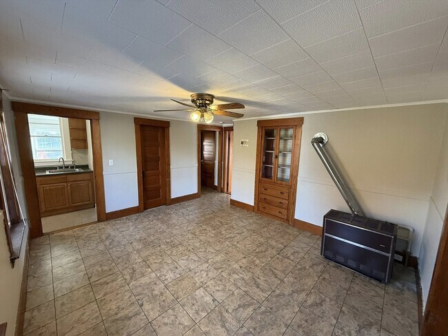 Building Photo - 306 Franklin Rd