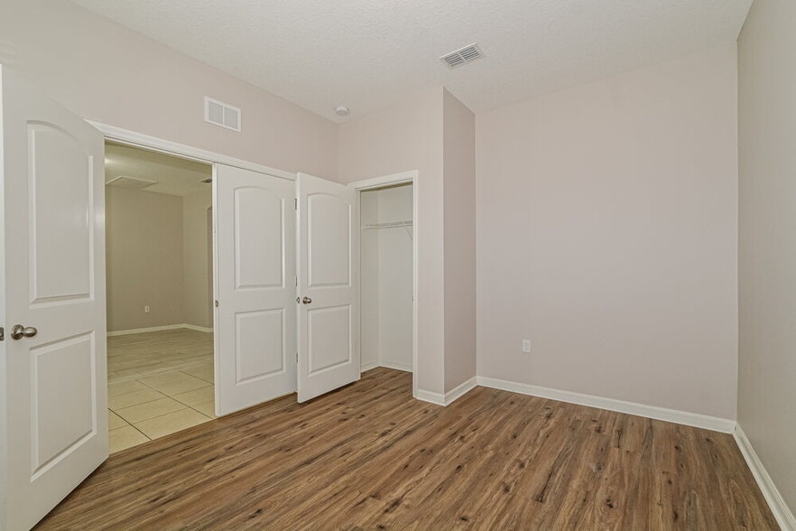 Building Photo - 4516 Manica Dr